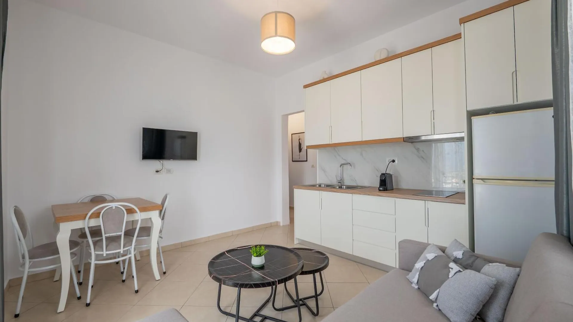 Philoxenia Apartments Saranda